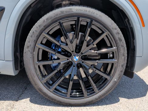 Used 2026 BMW X5 sDrive40i w/ M Sport Package RWD image 13