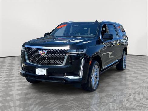Used 2023 Cadillac Escalade ESV Premium Luxury w/ Performance Package image 3