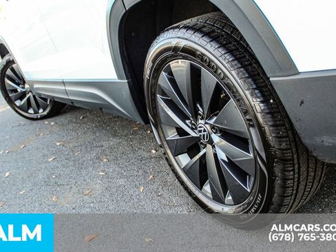 Used 2024 Volkswagen Taos S image 15