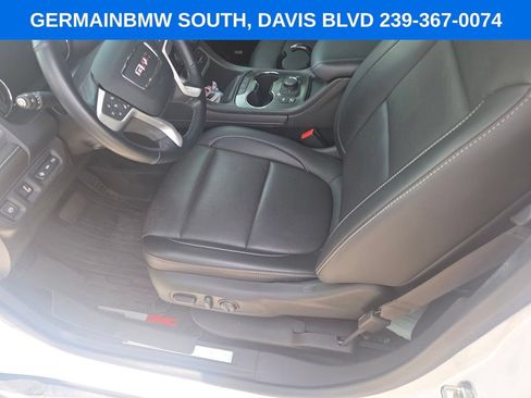 Used 2023 GMC Acadia SLT w/ Elevation Edition FWD image 23