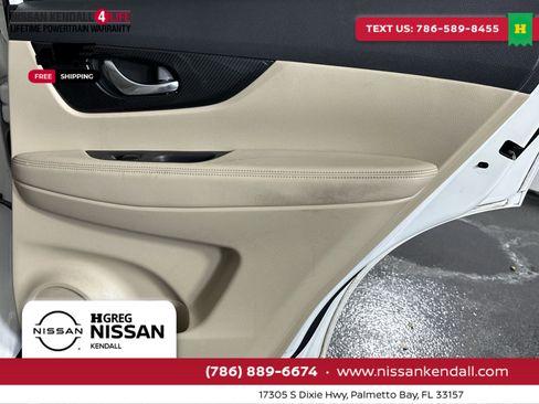 Used 2017 Nissan Rogue SL w/ SL Premium Package image 36