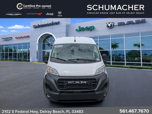 Used 2024 RAM ProMaster 2500 w/ Convenience Group FWD image 2