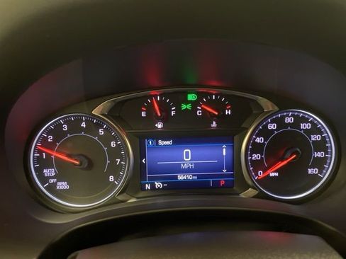 Used 2023 GMC Terrain SLE w/ Driver Convenience Package image 9