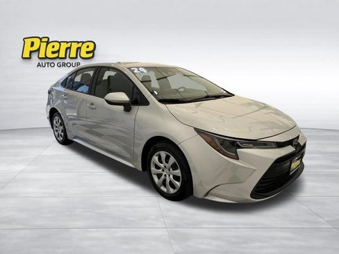 Used 2024 Toyota Corolla LE FWD image 6