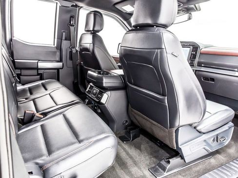 Used 2021 Ford F150 Lariat image 35