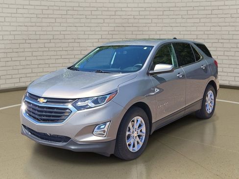 Used 2019 Chevrolet Equinox LT image 1