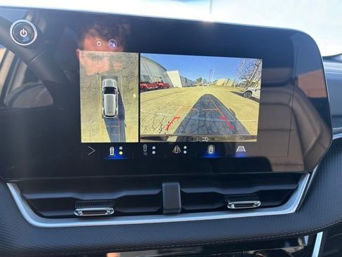 New 2026 Chevrolet Equinox LT w/ Convenience Package II image 5