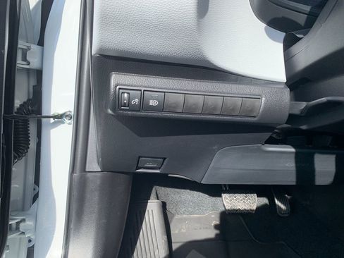 New 2026 Toyota Corolla SE image 29