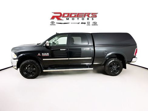 Used 2017 RAM 2500 Laramie w/ Convenience Group AWD/4WD image 4
