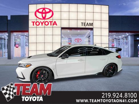 Used 2023 Honda Civic Type R image 1