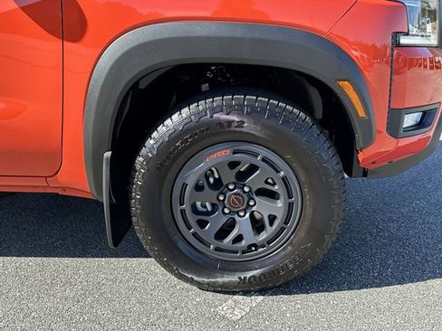 Certified 2025 Nissan Frontier PRO-4X w/ Interior Protection Package AWD/4WD image 14