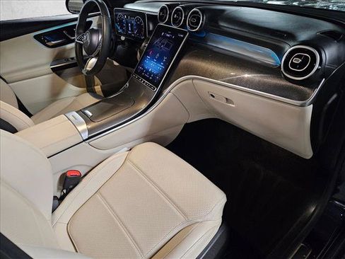 Used 2023 Mercedes-Benz GLC 300 GLC 300 image 20