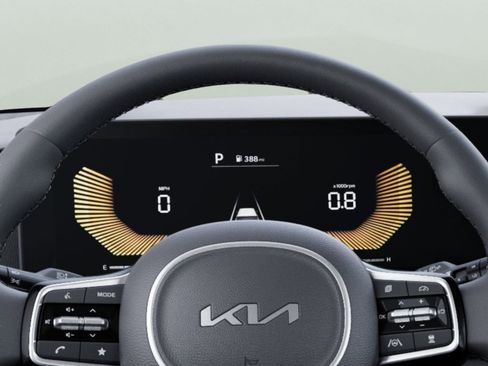 New 2026 Kia Carnival FWD image 17