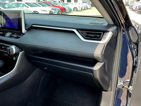 Used 2024 Toyota RAV4 XLE image 17