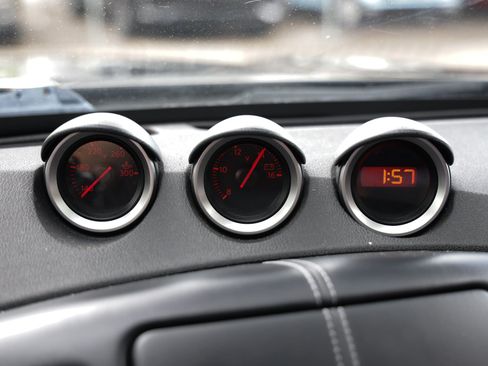 Used 2013 Nissan 370Z Touring w/ Sport Pkg RWD image 35
