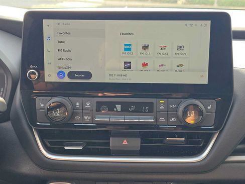 Used 2026 Toyota Grand Highlander FWD image 28