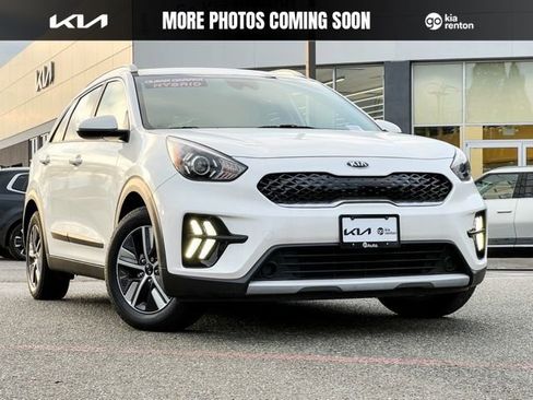 Used 2020 Kia Niro LXS image 1