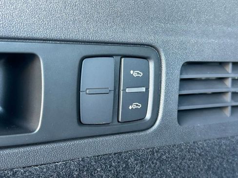 New 2025 Audi SQ5 Premium Plus image 57