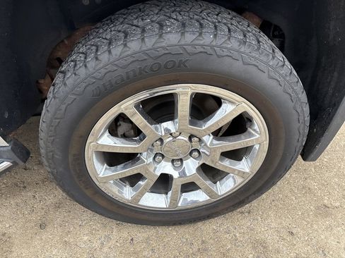 Used 2020 GMC Yukon Denali image 11