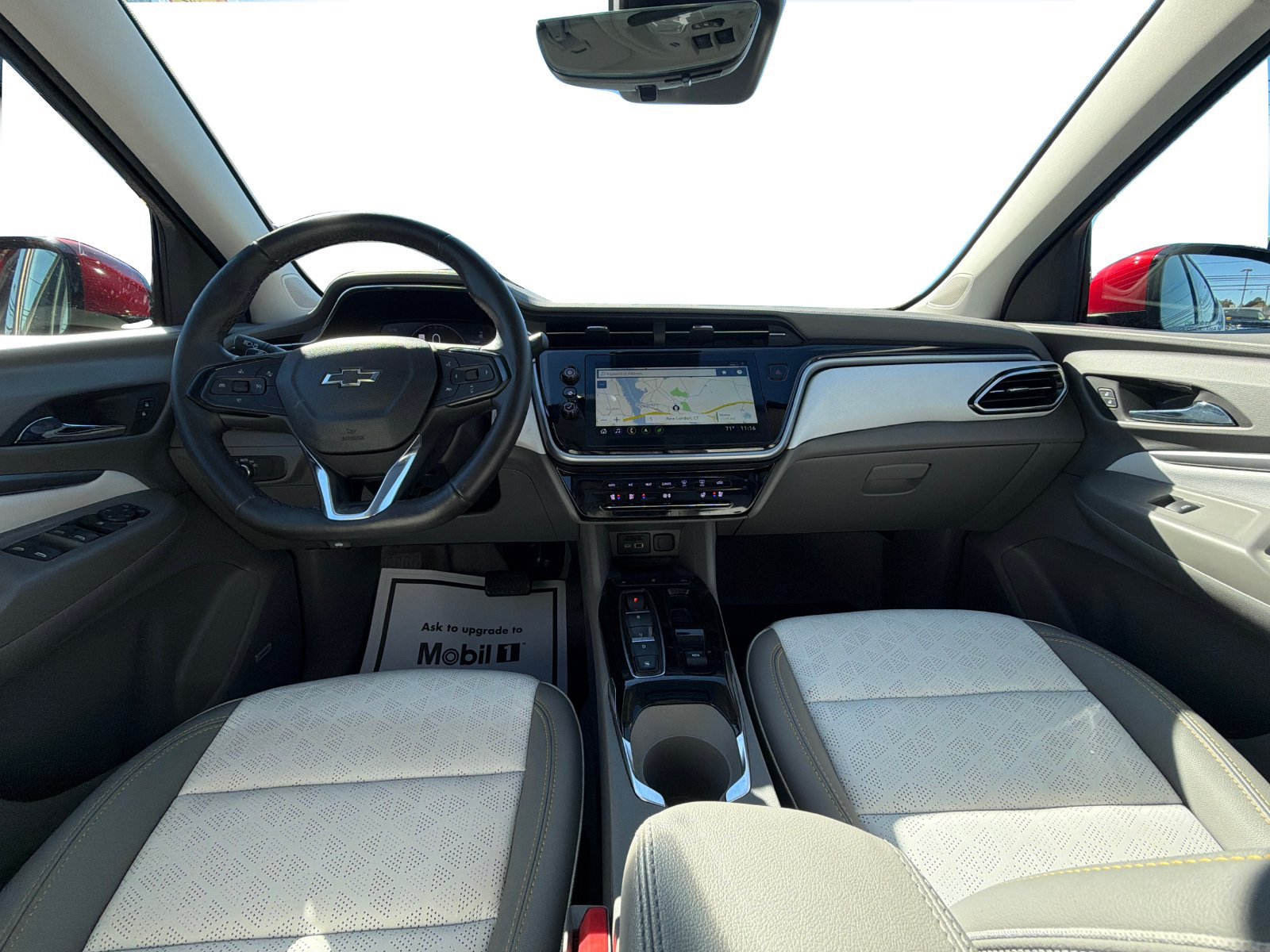 Used 2023 Chevrolet Bolt EUV Premier w/ Sun & Sound Package FWD image 14