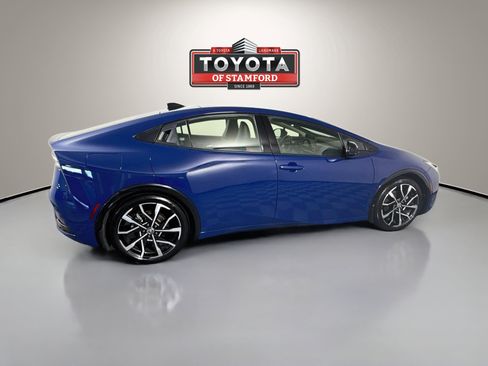Certified 2024 Toyota Prius Prime FWD image 8