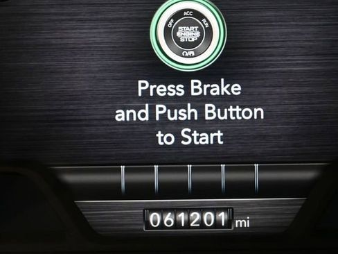 Used 2024 RAM 1500 Laramie RWD image 11