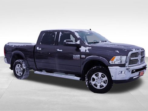 Used 2017 RAM 2500 Big Horn image 2