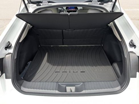 New 2025 Toyota Prius XLE FWD image 25