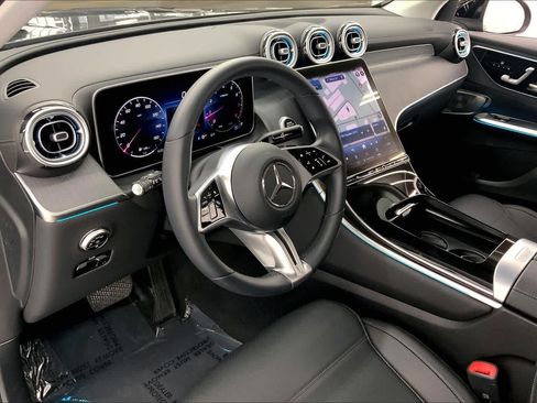 Certified 2023 Mercedes-Benz GLC 300 image 21