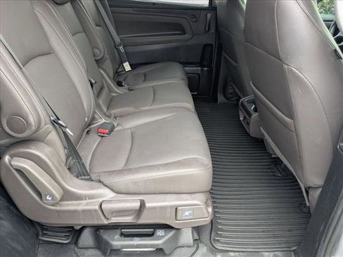 Used 2022 Honda Odyssey EX-L image 19