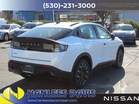 New 2026 Nissan Leaf Platinum+ w/ Cargo Package (Platinum+) image 7