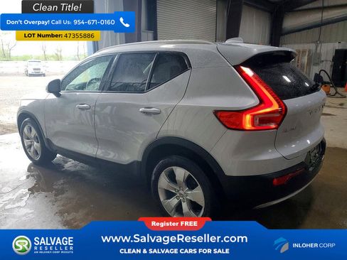Used 2020 Volvo XC40 T5 Momentum AWD/4WD image 3