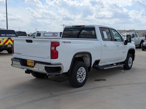 Used 2025 Chevrolet Silverado 2500 LT w/ Convenience Package image 33