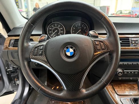 Used 2009 BMW 328i xDrive Coupe AWD/4WD image 18