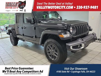 New 2025 Jeep Gladiator Sport