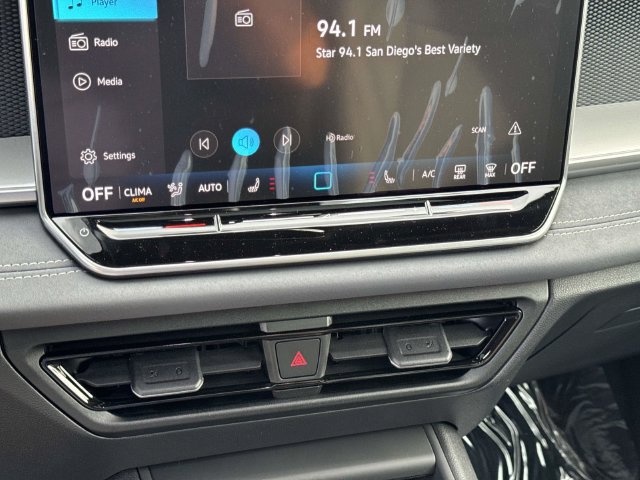 New 2026 Volkswagen Tiguan SE R-Line FWD image 22