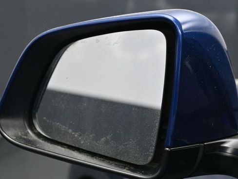 Used 2020 Tesla Model Y Long Range image 5