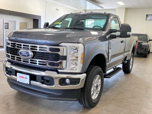 New 2026 Ford F250 XLT w/ Snow Plow Prep Package AWD/4WD image 4