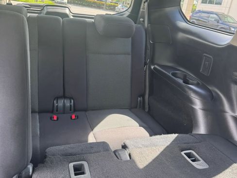 Used 2020 Nissan Pathfinder SV AWD/4WD image 10