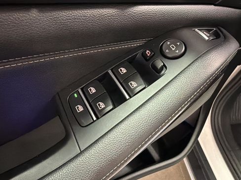 Used 2019 BMW X5 xDrive40i w/ Convenience Package AWD/4WD image 24