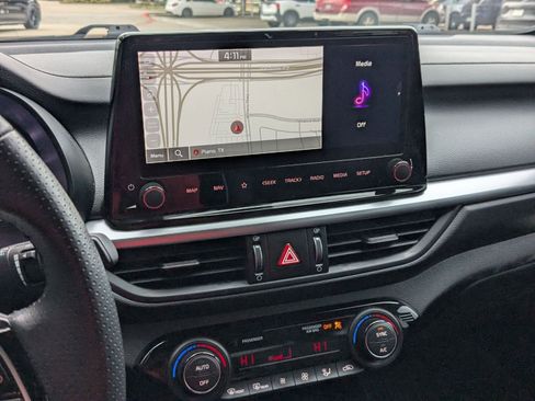 Used 2024 Kia Forte GT-Line image 16