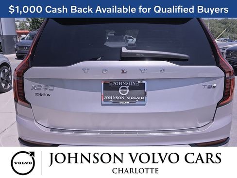 New 2026 Volvo XC90 T8 Ultra w/ Protection Package Premier AWD/4WD image 6