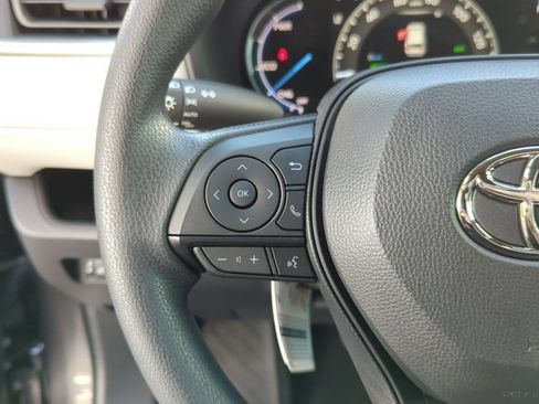 Certified 2025 Toyota RAV4 XLE image 16