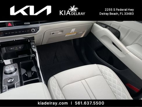 New 2026 Kia Sorento SX Prestige AWD/4WD image 17