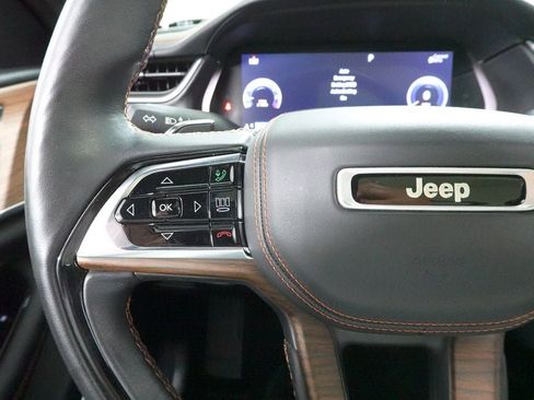 Used 2021 Jeep Grand Cherokee L Summit w/ Advanced Protech Group IV AWD/4WD image 13