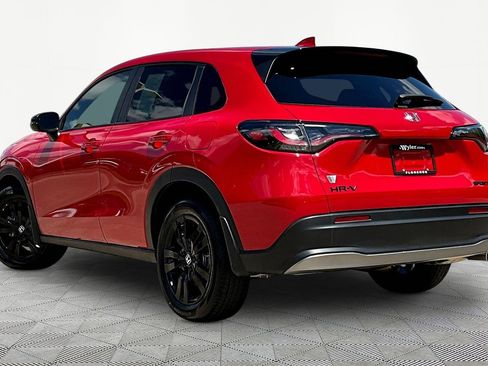 Certified 2026 Honda HR-V Sport image 4