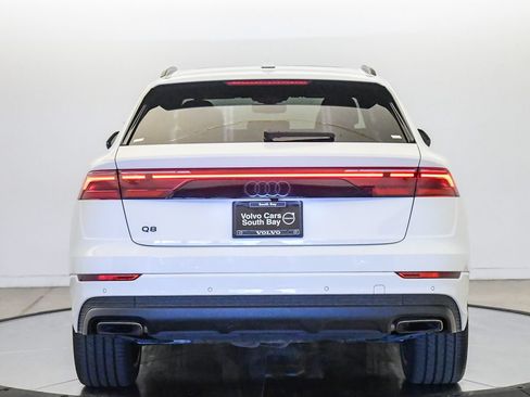 Used 2024 Audi Q8 Premium w/ Black Optic Package AWD/4WD image 3