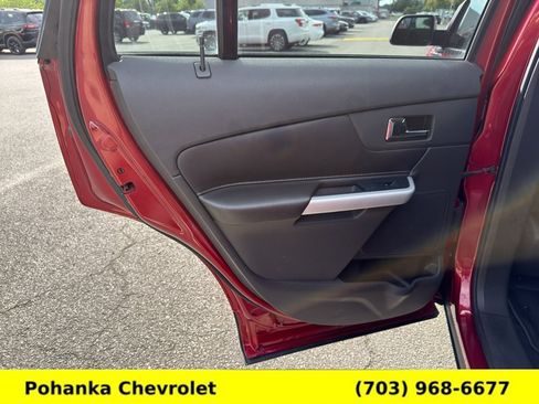 Used 2013 Ford Edge SEL FWD image 22