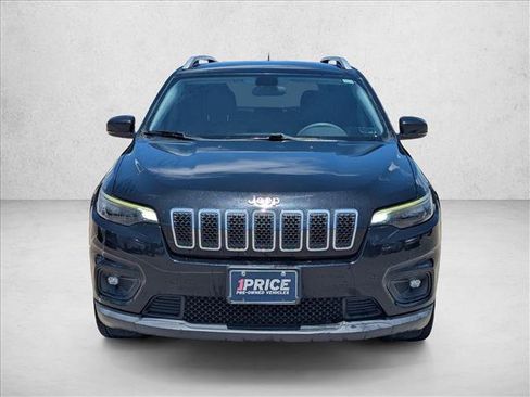 Used 2019 Jeep Cherokee Latitude Plus FWD image 2