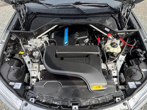 Used 2016 BMW X5 xDrive40e image 25